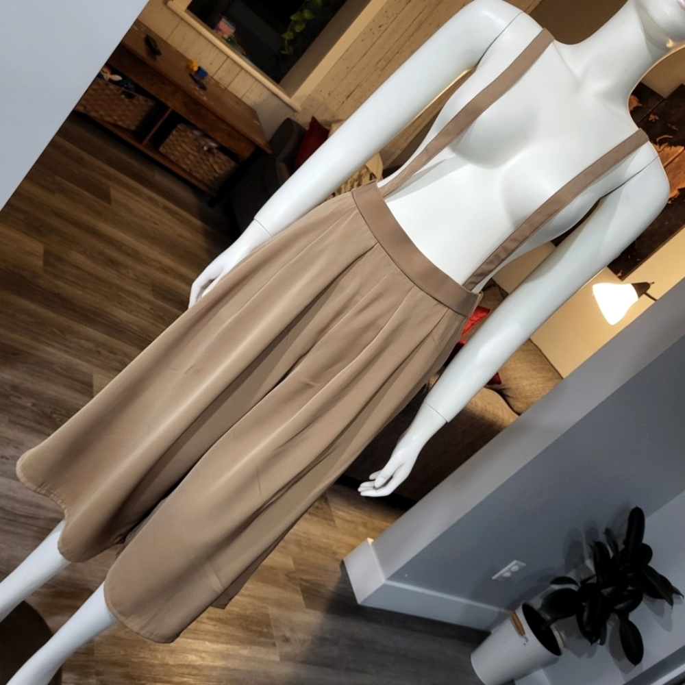 VIS Color - Cropped Wide legs suspender pants